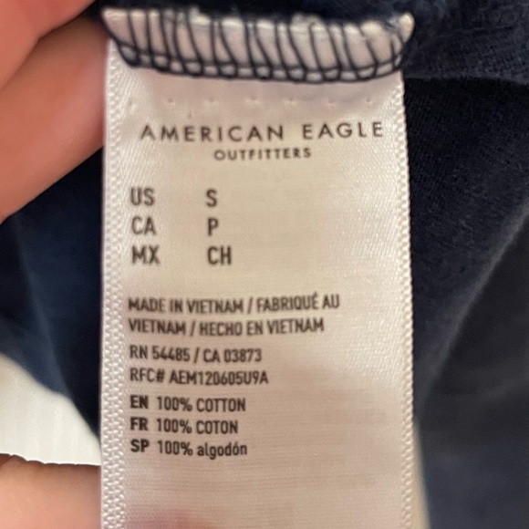 NWOT: AMERICAN EAGLE Blue Long Sleeve Graphic Men’s Shirt Size Small - Picture 6 of 6